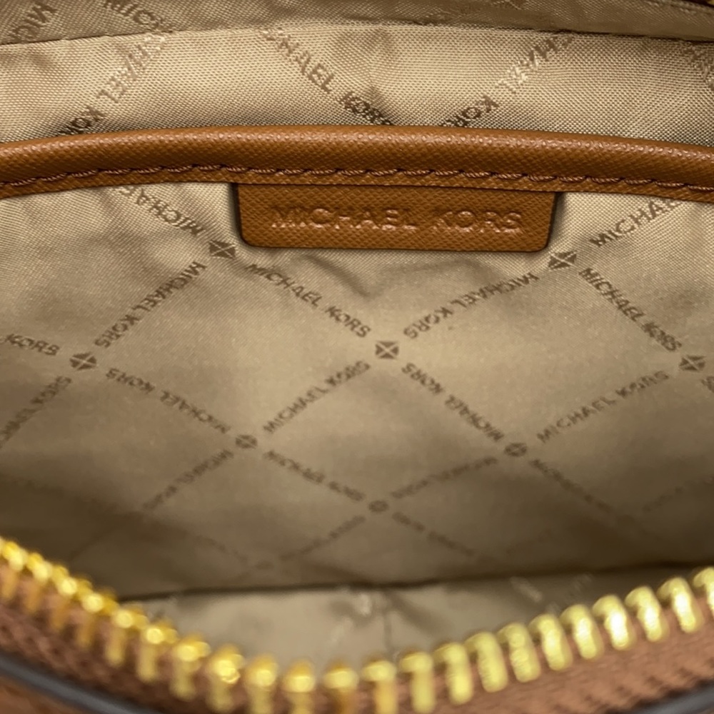 MICHAEL KORS LG EW CROSSBODY & MD ZA CARD CASE SET NWT - Picture 11 of 15